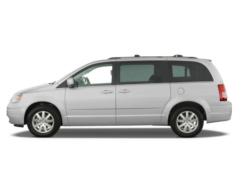  Chrysler Town & Country 2007 года  (фото 12 из 24)